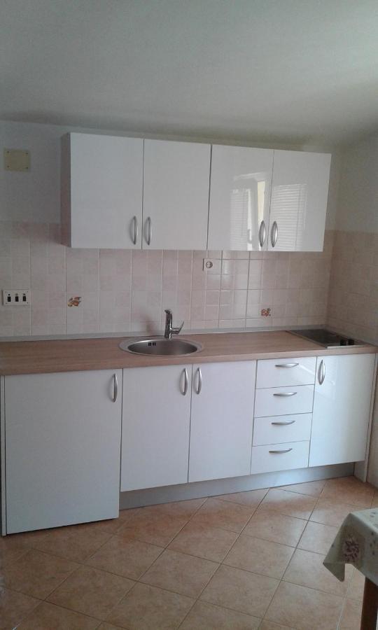 Apartmani Niko פודגורה מראה חיצוני תמונה