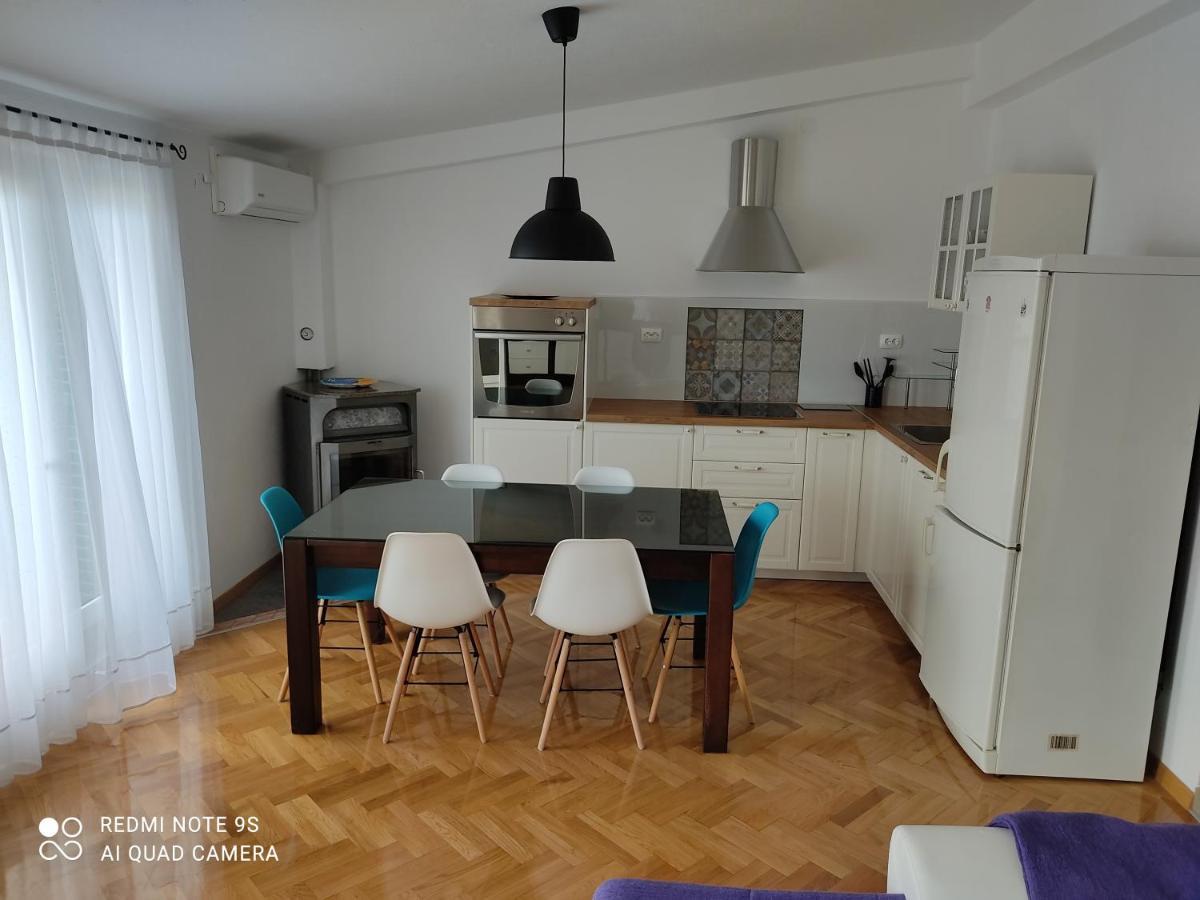 Apartmani Niko פודגורה מראה חיצוני תמונה