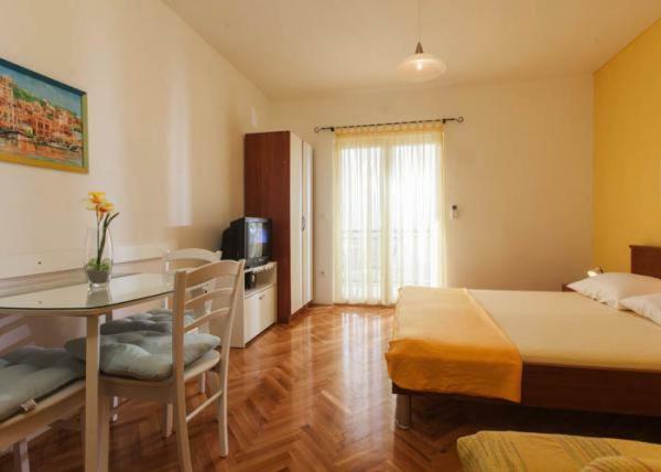 Apartmani Niko פודגורה מראה חיצוני תמונה